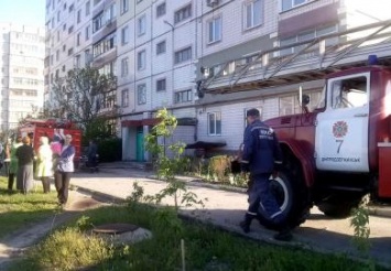 В Днепродзержинске горела многоэтажка