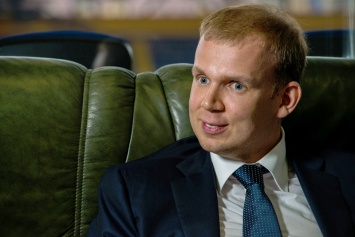 Американский суд аннулировал лицензию Курченко на Forbes Украина