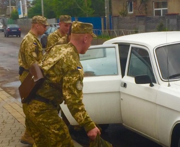 В Ужгороде на вокзале задержали пьяного военнослужащего (ФОТО)