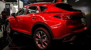 Кроссовер Mazda CX-4 дебютировал на Пекинском автосалоне-2016