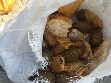 Под Одессой обнаружили тайник с десятками гранат