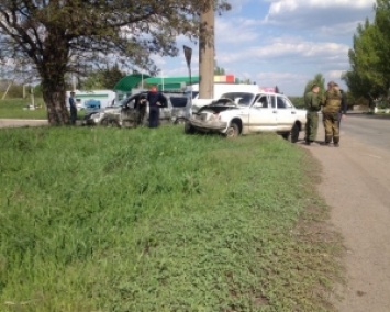 Боевики на Волге спровоцировали ДТП в Енакиево (ФОТО)