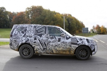 Фотошпионы «засекли» новый Land Rover Discovery