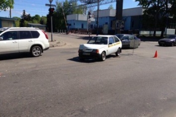 Медсестра и пациент больницы пострадали в ДТП в Харькове