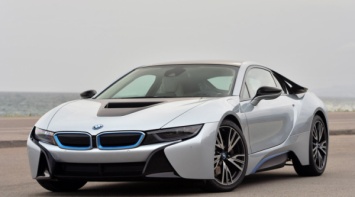 В 2017 году BMW представит обновленный i8