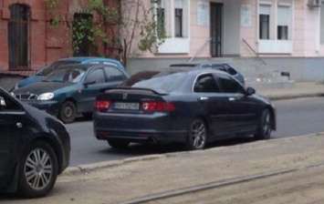 Полиция установила личность владельца авто, из которого стреляли по журналистам в Одессе