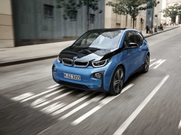 BMW i представляет BMW i3 с новыми батареями