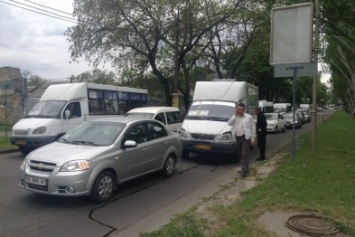 ДТП на Центральном проспекте: маршрутка влетела в Chevrolet Aveo (ФОТО)