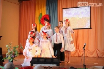 Мужество и отвага сквозь поколения - в Славянске прошел концерт к 9 мая