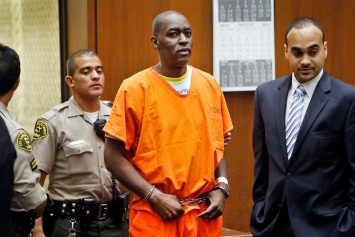 Полиция Лос-Анджелеса смогла взломать iPhone 5s подозреваемого в убийстве жены актера Майкла Джейса