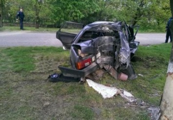 В ДТП на Днепропетровщине разбилась школьница