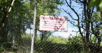 Возле горы Красный камень в Крыму журналисты обнаружили самозахват большого участка