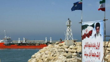 Иран достигнет предсанкциионного уровня экспорта нефти в ближайшее время