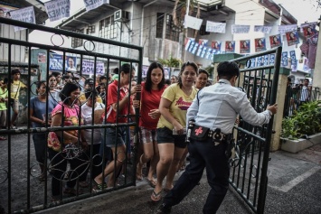 На Филиппинах открылись избирательные участки на выборах президента