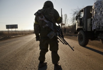 В Грозном террористы напали на КПП, погиб один полицейский
