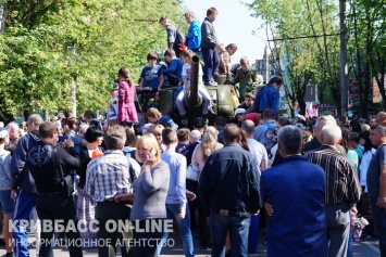 9 мая в Кривом Роге прошел Марш Победы в память о подвиге нашего народа и с призывом восстановить мир в Единой Украине, - Павлов