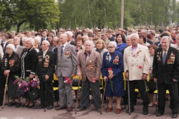 В Димитрове (Мирнограде) отметили очередной День Победы «со слезами на глазах»