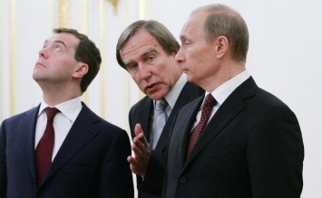 Благодаря новой утечки из "панамского архива" стало известно, где "друзья Путина" и его брат хранят свои деньги