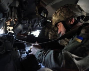 Боевики атакуют по всему фронту: По Авдеевке бьют гранатометы