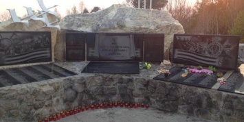 В Амурской области осквернили памятник погибшим в Сирии