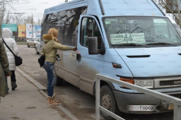 Николаевцы требуют снизить цену проезда и навести порядок в маршрутках