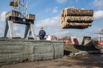 NYT: Торговый договор с Европой Украину не спасет