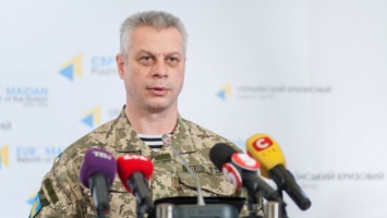 Лысенко: За минувшие сутки в зоне АТО погиб один украинский военный, трое - ранены