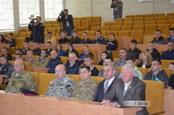 Призыв «Весна 2016»: в Николаеве провели новобранцев на службу в Пограничные войска