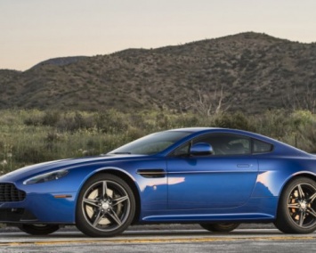 Названа стоимость спорткара Aston Martin Vantage GTS