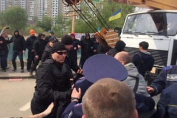 В Киевсовете рассказали, когда продолжится стройка на Здолбуновской