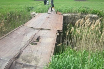 В Одесской области под мостом нашли тело человека (ФОТО)