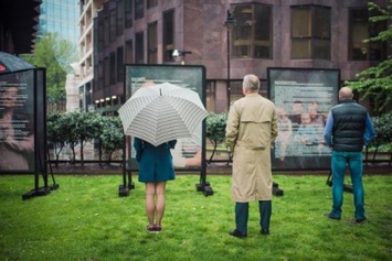 Истории украинских переселенцев попали на фотовыставку в Лондон (фото)