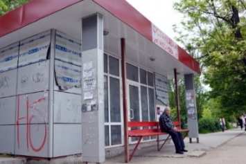 Симферополь выставил на продажу 300 автобусных остановок