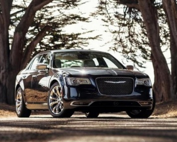 Следующее поколение седана Chrysler 300 обзаведется передним приводом