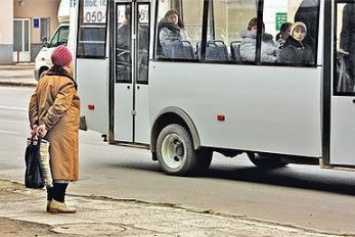 Инвалидам 2-й группы хотят запретить ездить бесплатно в черниговских маршрутках