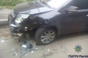 ДТП в Сумах: пьяный водитель уснул за рулем (ФОТО)