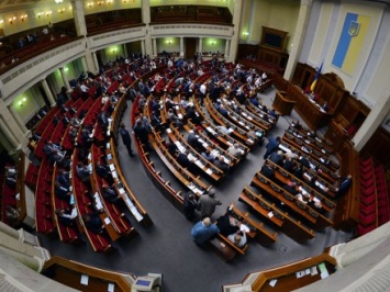 Рада во вторник планирует досрочно прекратить полномочия ряда депутатов