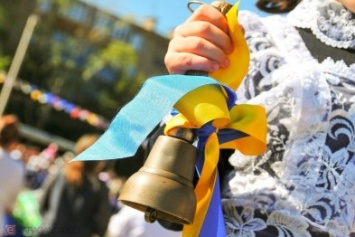 Школьники кременчугского района закончат учебный год на 4 дня позже