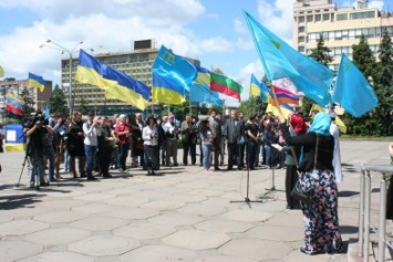 В Запорожье отметили годовщину депортации крымских татар, - ФОТОРЕПОРТАЖ