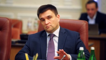 Украина настаивает на своих условиях выборов на Донбассе - Климкин