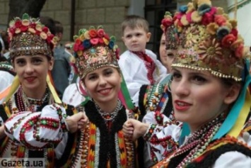 Завтра в киевском метро проведут фотовыставку вышиванок со всей Украины