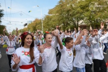 Мариупольцев приглашают на парад вышиванок