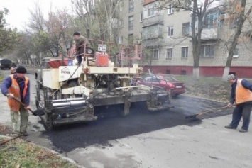 В Бердянске ремонт дорог должен быть закончен к началу курортного сезона