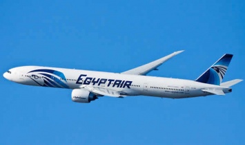 Пилот в разговоре с диспетчерами до пропажи самолета EgyptAir: нет никаких проблем