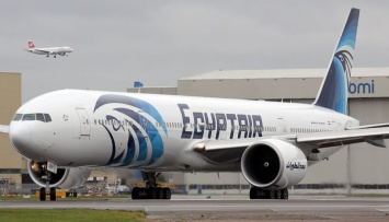 Официально: В EgyptAir опровергли нахождение обломков A320, лайнер по-прежнему считается пропавшим без вести