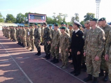 Чемпионат по служебному многоборью ГПСУ стартовал в Ужгороде