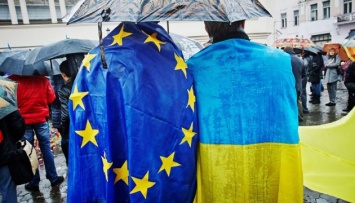 В ЕС прокомментировали "перенос" безвиза с Украиной