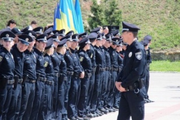 Сегодня в Херсоне патрульная полиция отчиталась перед горожанами о 100 днях своей работы (фото)
