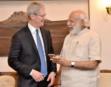 Тим Кук встретился с премьер-министром Индии