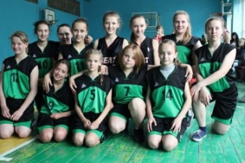 Баскетболистки из Мирнограда (Димитрова) заняли 2 место на Чемпионате Донецкой области